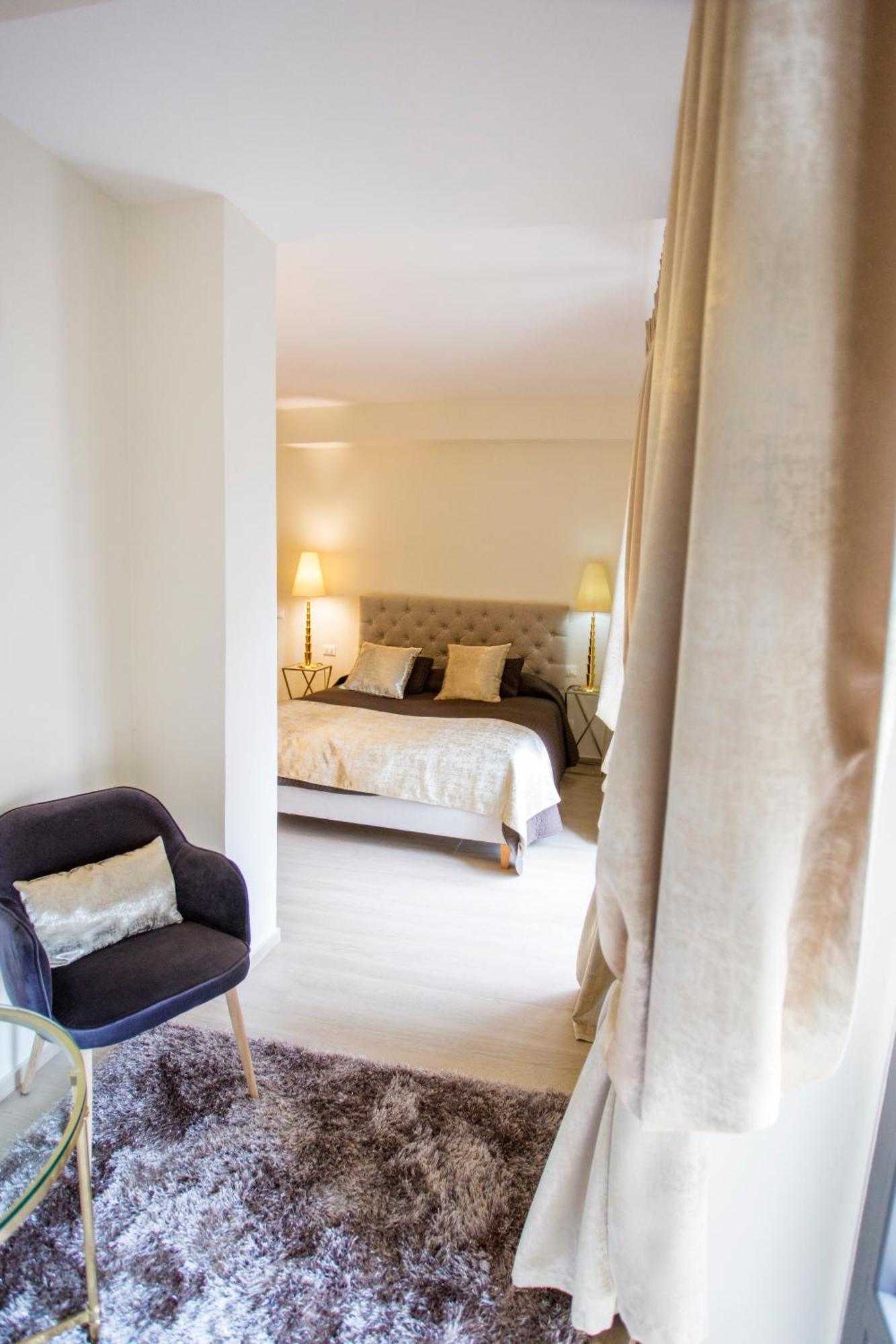 Miramare Apartments&Suites Специя Номер фото